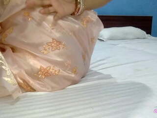 Newly Married Indian Bride Deflowered on Honeymoon: adult clip f0 | xHamster